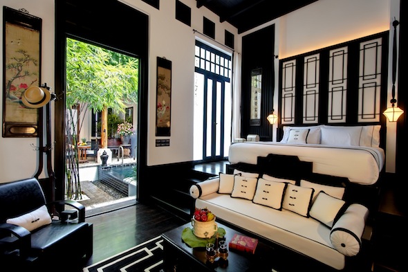 Mr & Mrs Smith_The Siam_Bangkok_Thailand_Chinese Villa Bedroom