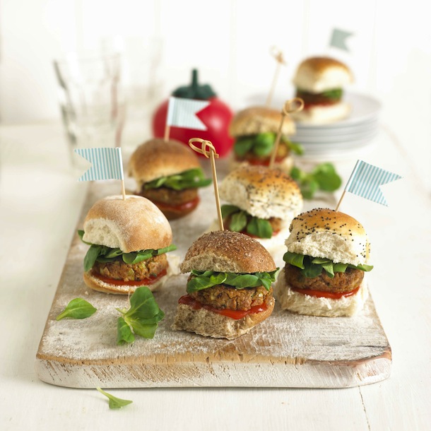 3801 35395 Mini Chicken Burgers Hres