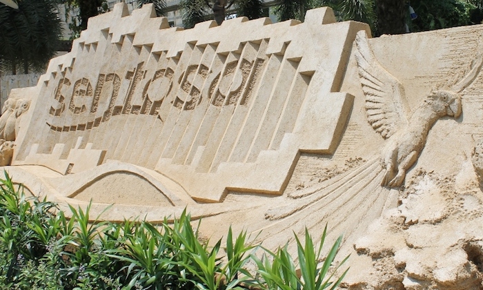 Sentosa Logo_sand sculpture
