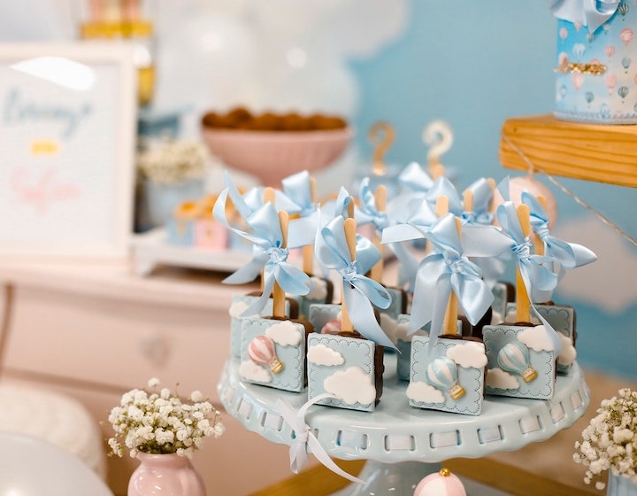 Guide to Throwing a Baby Shower in Singapore: Where to Get Gender Reveal Cakes, Decorations & More