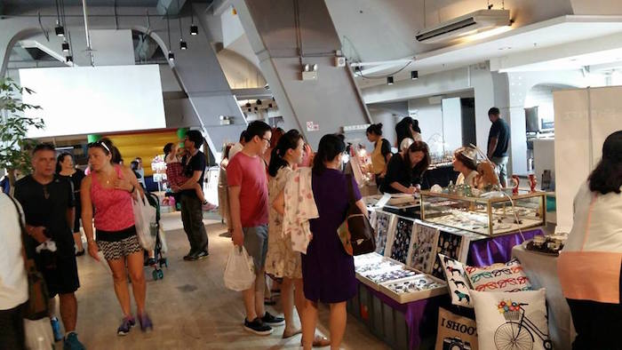 Expats Weekender November
