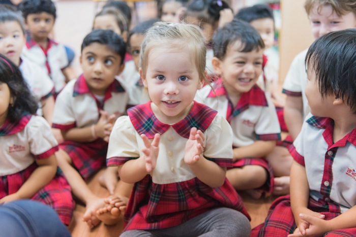 brighton-montessori-clapping-140116