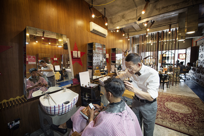 expert shave at we need a hero barbershop in tiong bahru
