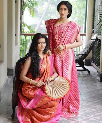 Saree drape bengali