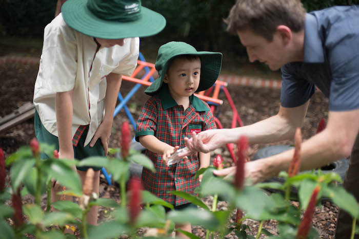 etonhouse-primary-secondary-garden-060916