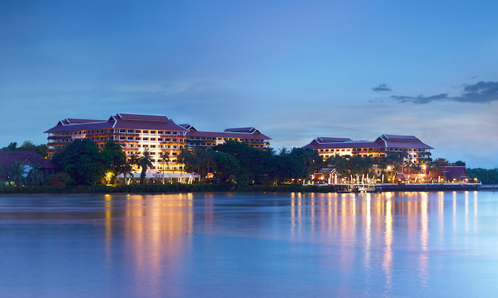 anantara-bangkok-riverside-resort-spa