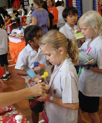 canadian international school holiday vendors fair