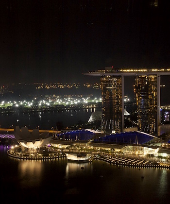 biance-skyline-new-years-party-rooftop-view