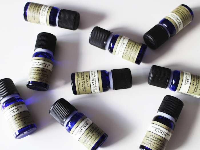 festive-season-aromatherapy-neals-yard-091216