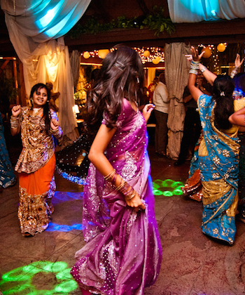 indian-wedding-dancing