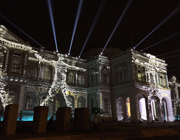 national-museum-singapore-facade-light-show-night-festival