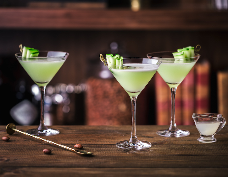 Cucumber Martini: Mezza9 at Grand Hyatt Singapore