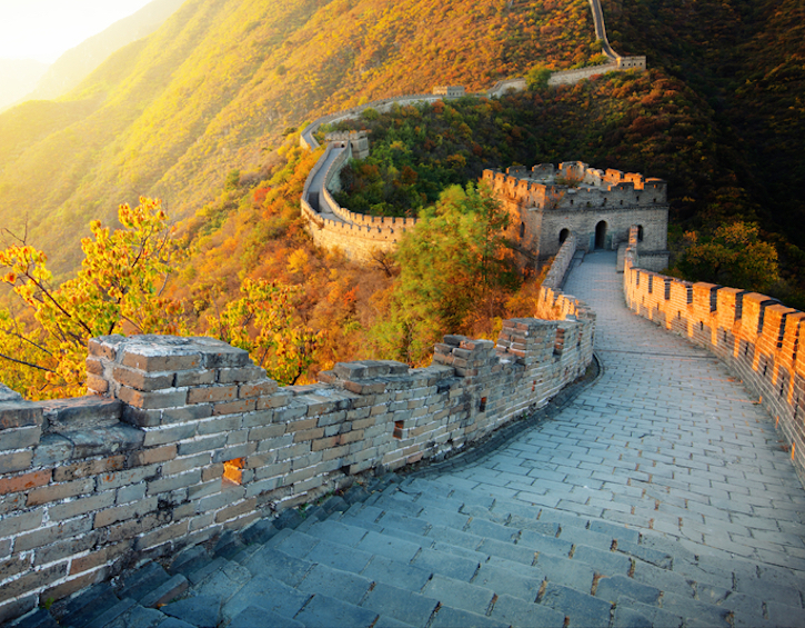 travel-asia-autumn-fall-foliage-beijing-great-wall-china