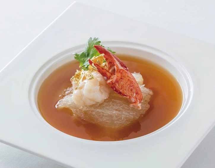 regent-singapore-Summer-Palace-chinese-new-year-dining