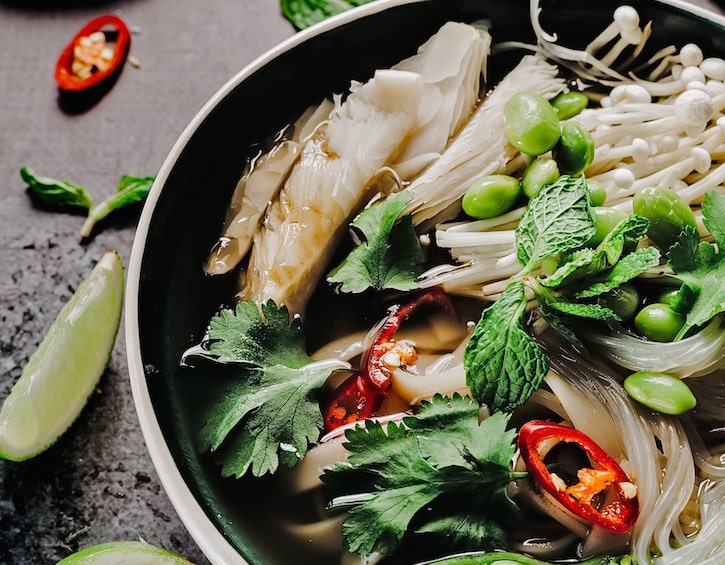 traditional-asian-diet-noodles-veggies-soy