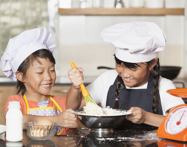 march holiday camps explorerkid cooking class