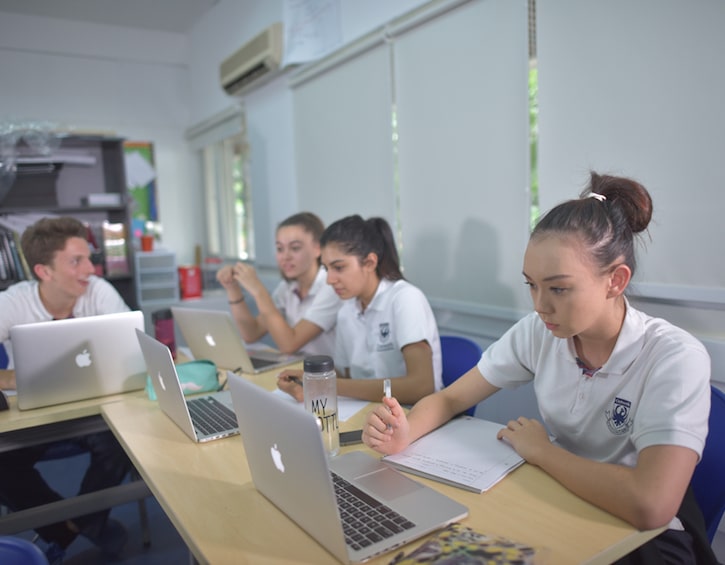 students in the Chatsworth International School IBDP