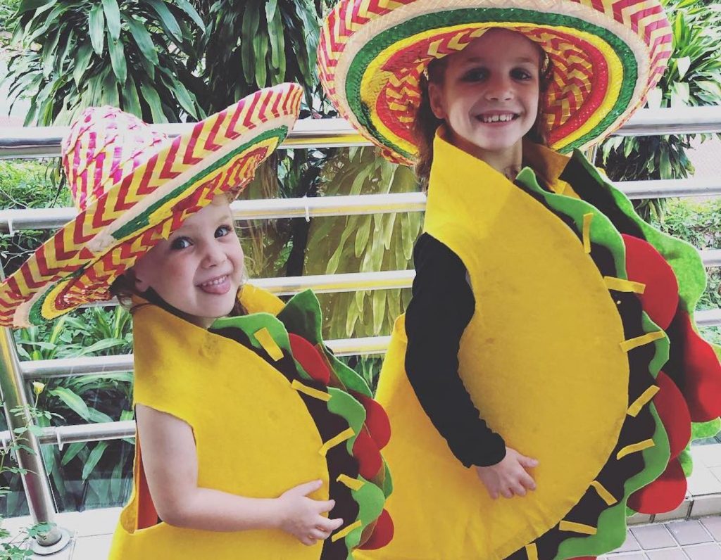 easy and cheap DIY kids' costumes for your kids character dress up on World Book Day