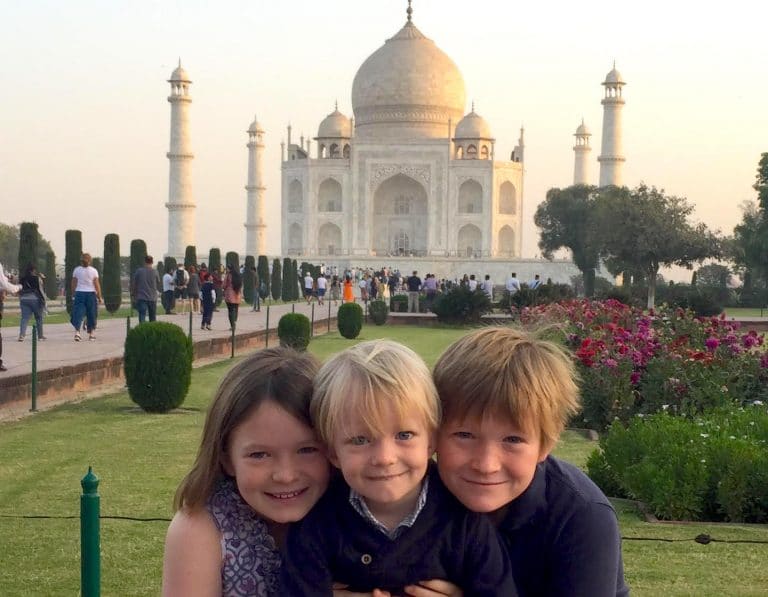 india with kids outside taj mahal
