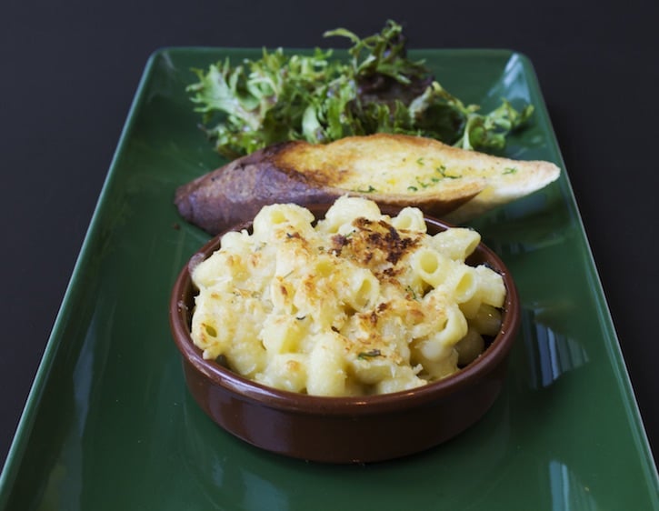 kids mac and cheese at jones the grocer kid-friendly dining