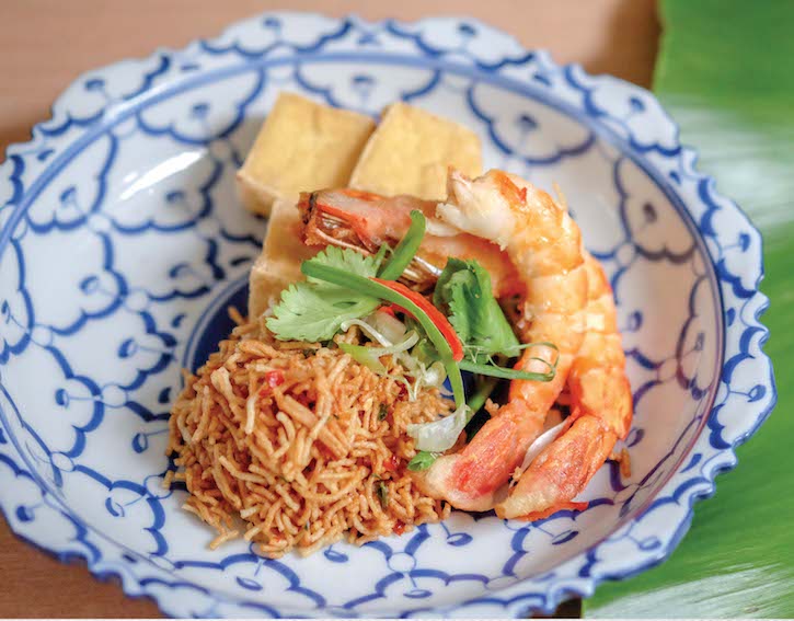  Deep-fried prawns with crispy noodles at Aroy Dee (Image courtesy Aroy Dee)