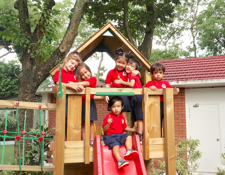 MapleBear-preschool-outdoor-play