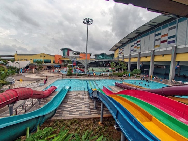 Like a water-themed slide park at Sengkang Swimming Complex! 