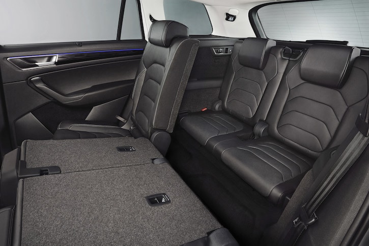 ŠKODA KODIAQ folding seats