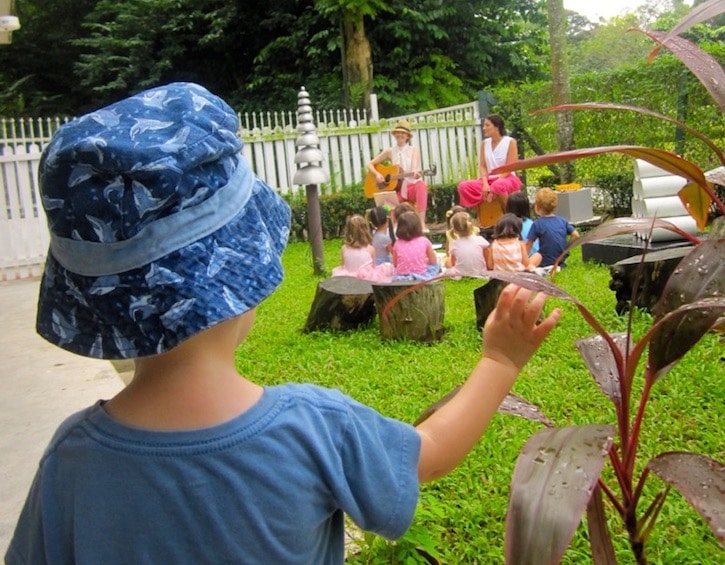 Blue House is inspired by the Reggio Emilia approach’s core principles and offer a fully emergent curriculum