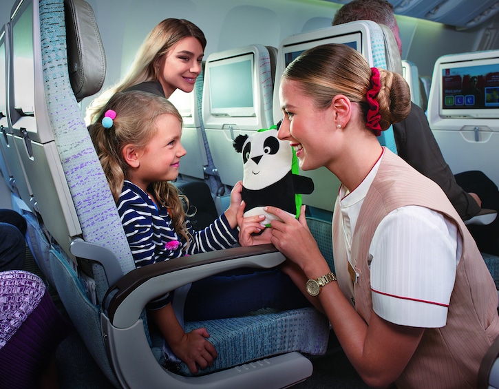 Emirates-flight-kid-friendly-features