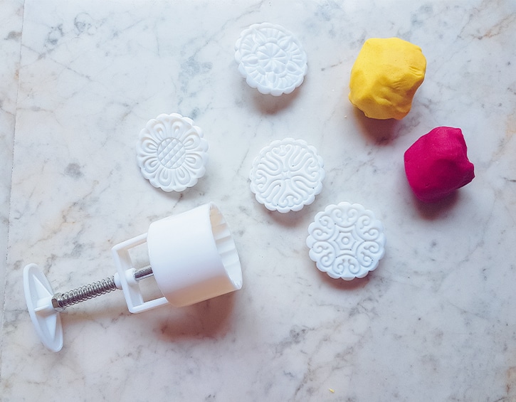 Mid-Autumn Crafts