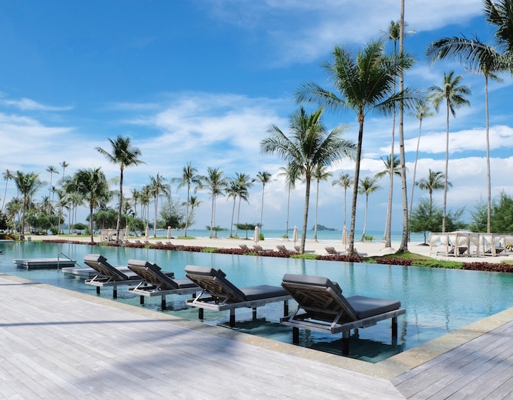 The-Sanchaya-bintan-Pool