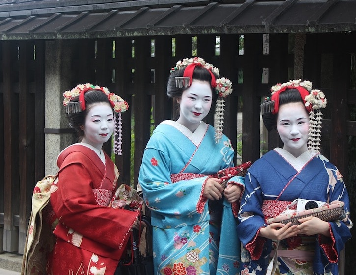 Geisha spotting: things to do in kyoto with kids
