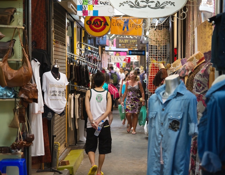 bangkok with kids chatuchak weekend market