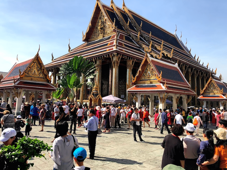 bangkok with kids grand palace emerald buddha