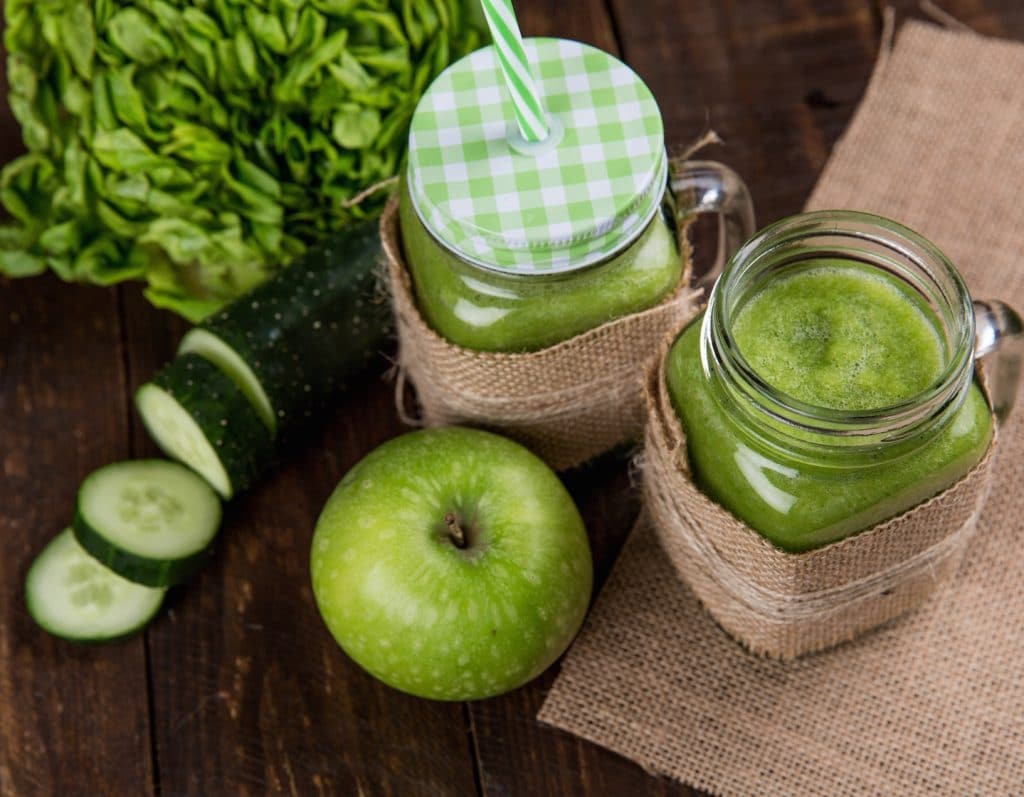 juice cleanse singapore green juice apple cucumber healthy detox