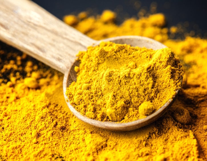 superfoods to boost the immune system turmeric powder