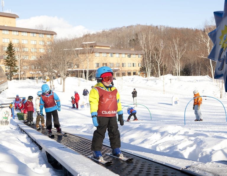 kids ski lessons at club med sahoro japan