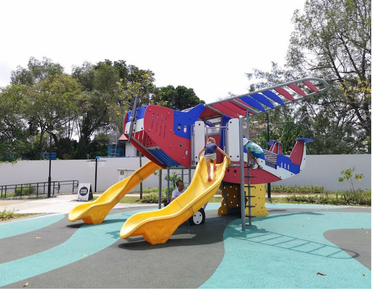kid-friendly cafe singapore wheelers park playground next to restaurant