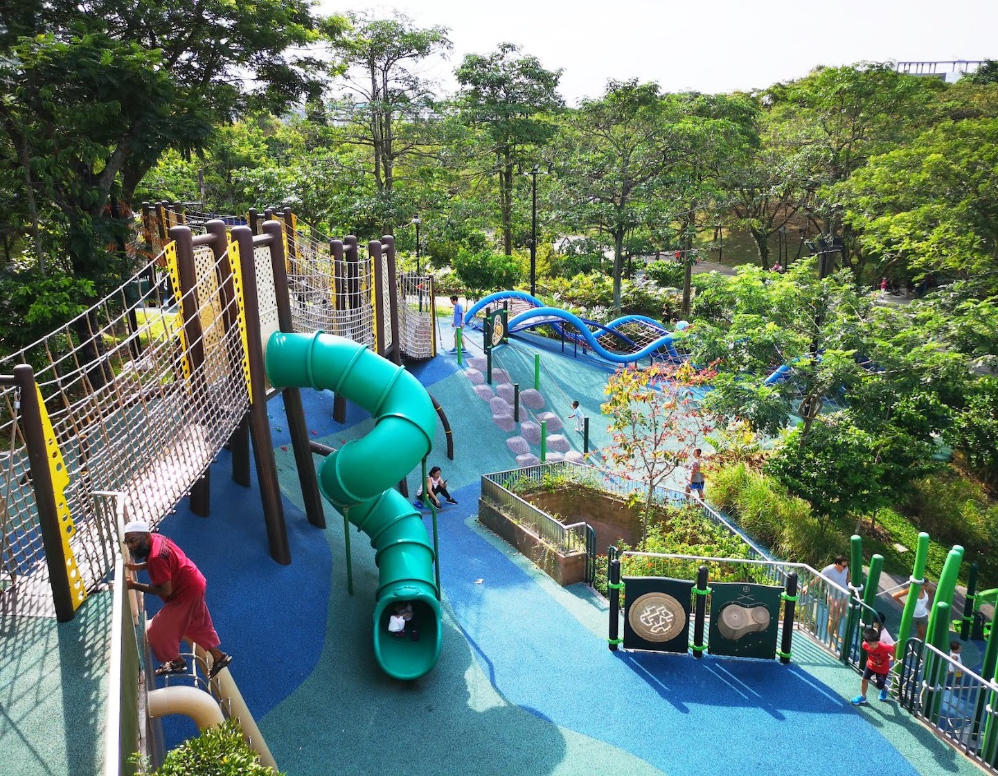 slides at admiralty park one of the best outdoor playgrounds in singapore