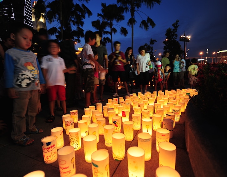 street-of-clans-Sea-the-Light-Lantern-Making