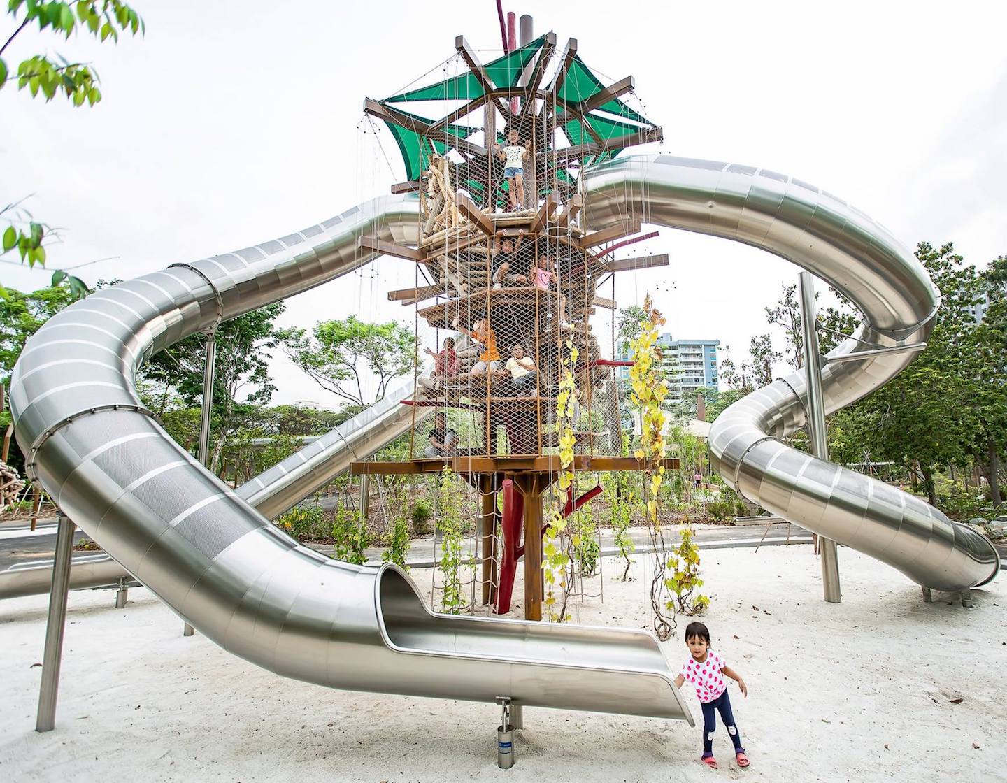 Jurong Lake gardens playground kid-Friendly Nature Park Alert!