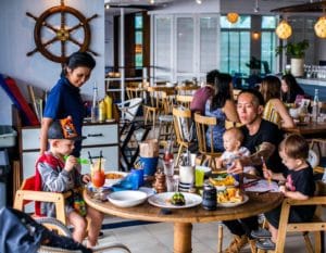 kids friendly cafe and restaurants with playgrounds in singapore 2020