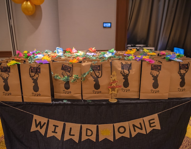 goodie bags at a safari-themed kids birthday party