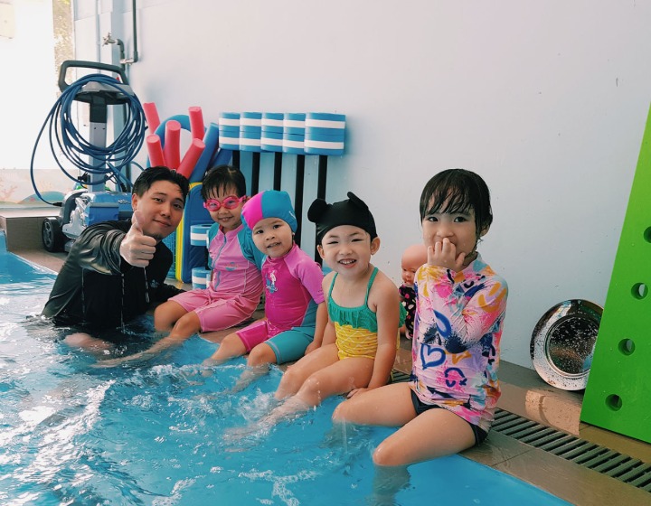 swimming lessons singapore Little Splashes Swim School for kids swimming classes near me