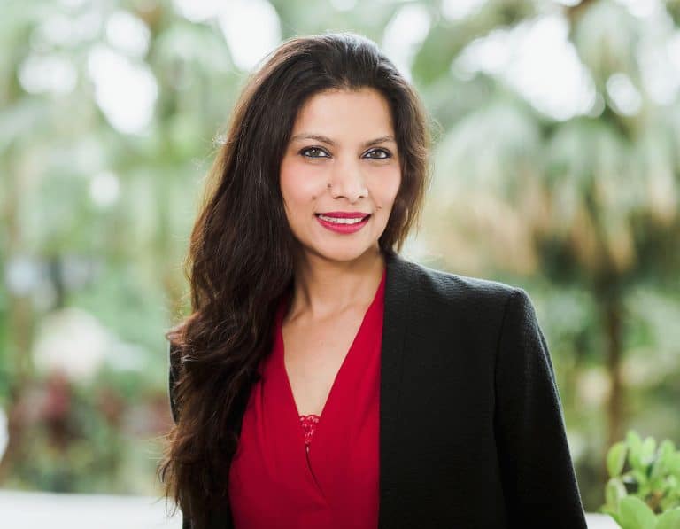 our that mama Afshan Banu is senior vice president for the fashion platform at lazada