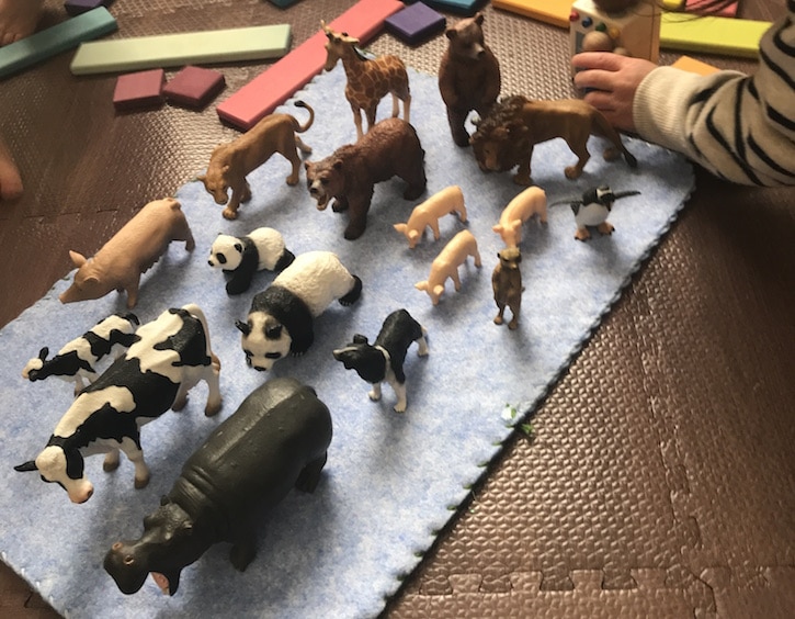 Animal-Figurines-beneficial-plastic-toys