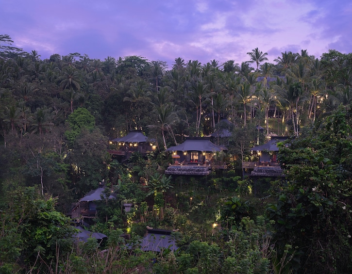 bali-capella-ubud-resort-glamping-valley