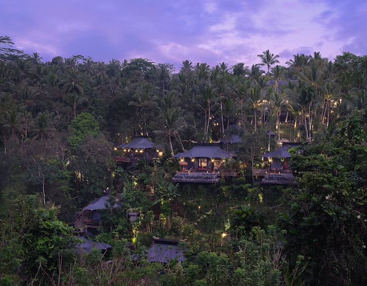 bali-capella-ubud-resort-glamping-valley