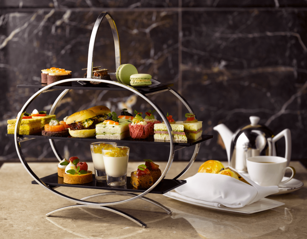 afternoon-tea-singapore-The-Courtyard-fullerton-hotel-three-tier-tray-min